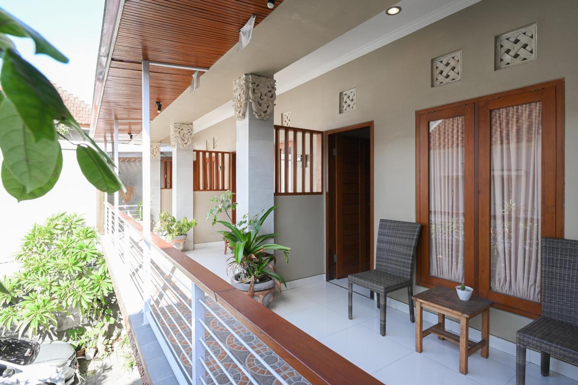 Reddoorz Near Mertasari Beach 2 Pesanggaran Exterior photo