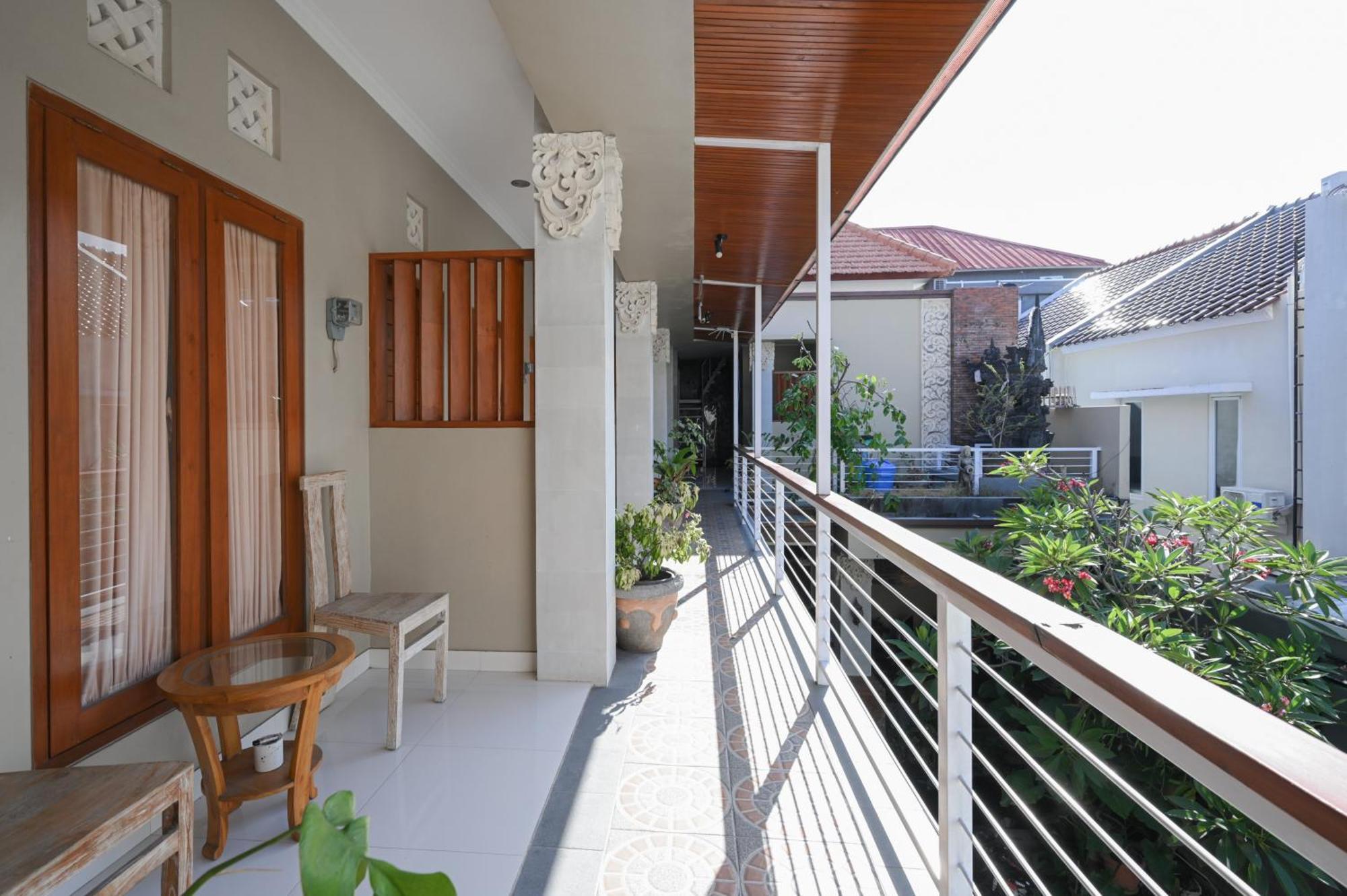 Reddoorz Near Mertasari Beach 2 Pesanggaran Exterior photo