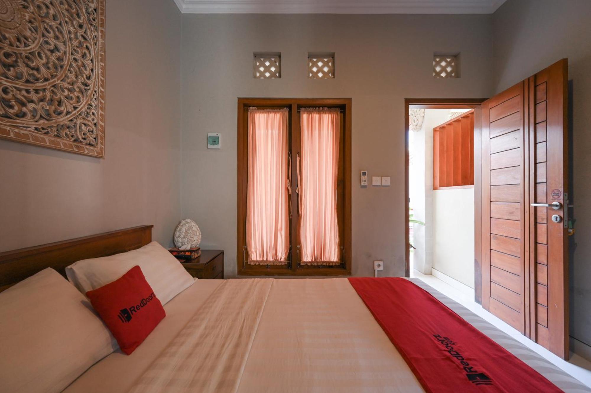Reddoorz Near Mertasari Beach 2 Pesanggaran Exterior photo