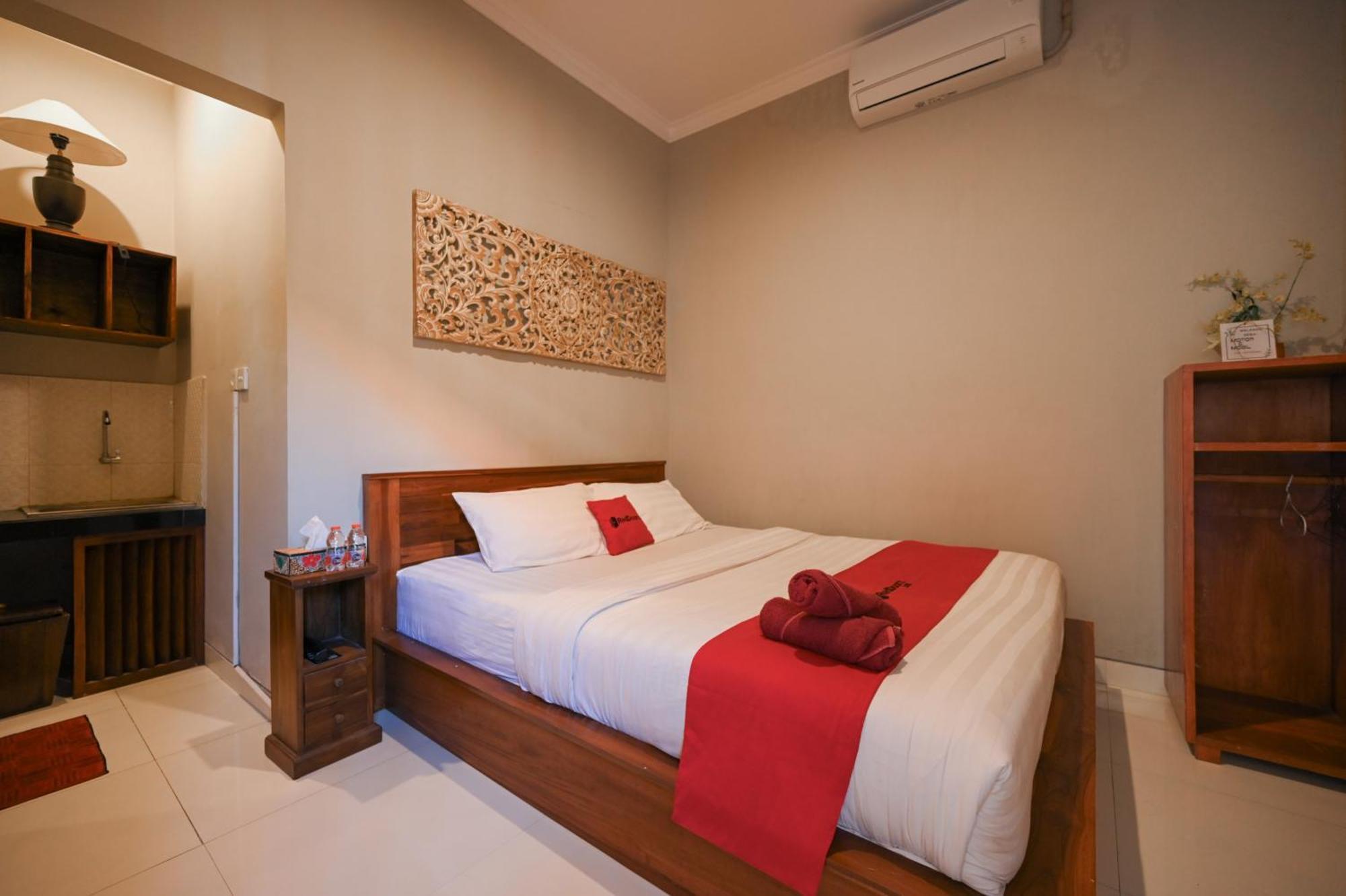 Reddoorz Near Mertasari Beach 2 Pesanggaran Exterior photo
