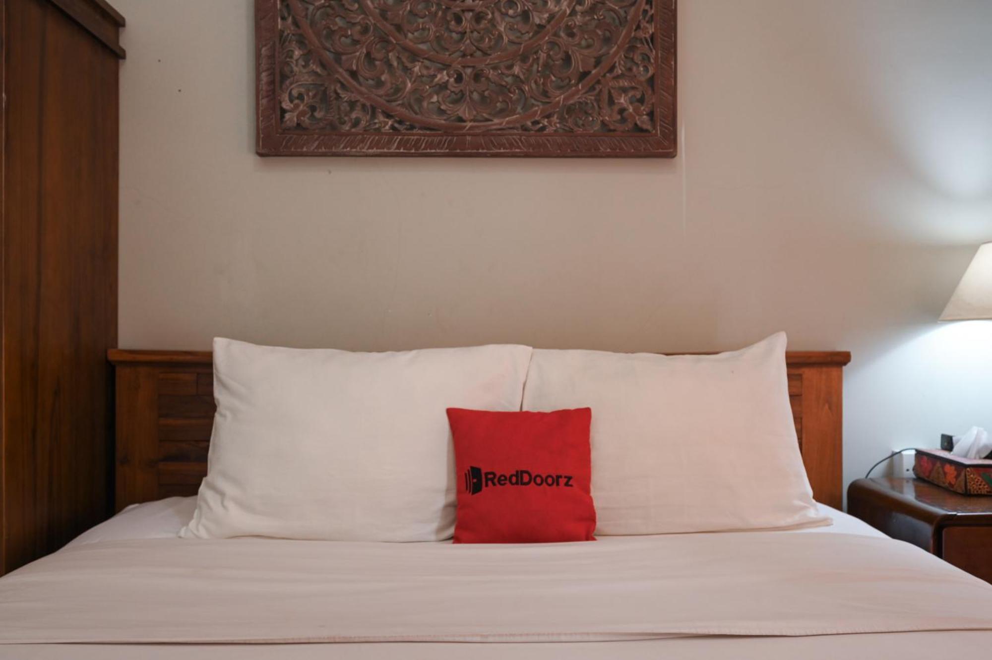 Reddoorz Near Mertasari Beach 2 Pesanggaran Exterior photo